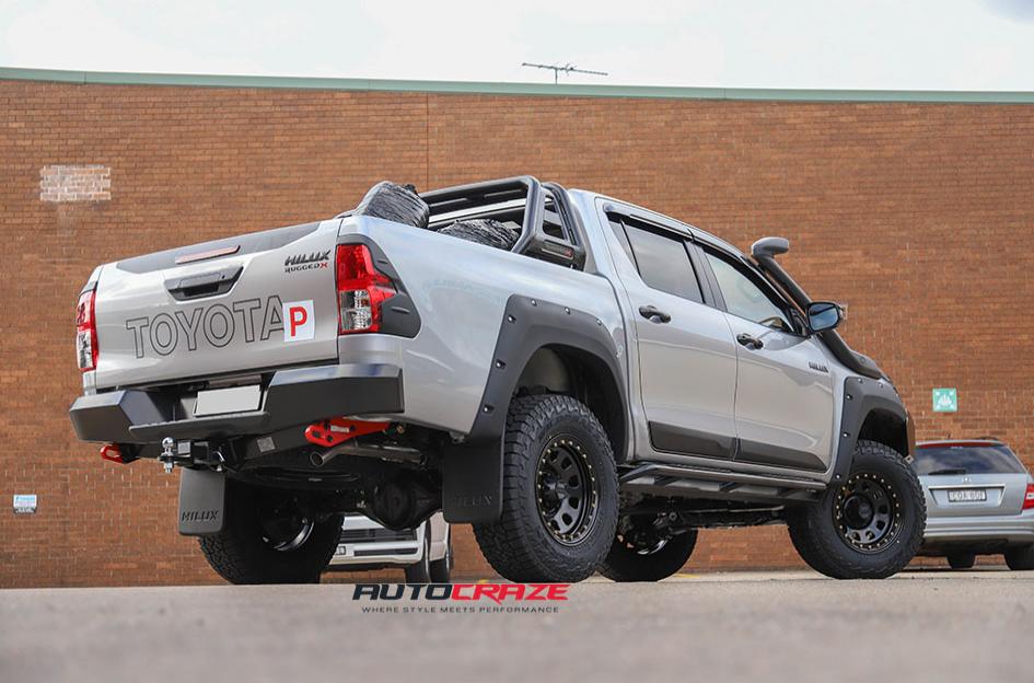 TOYOTA HILUX N80 4WD D LOCKER BLACK